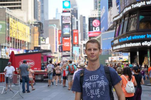 Ich vor dem Times Square